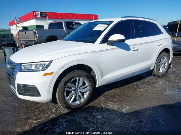 WA1ANAFY1L2062941 2020 AUDI Q5 - Image 2