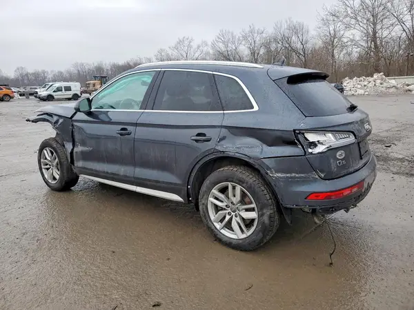 WA1ANAFY1L2074037 2020 AUDI Q5 - Image 2