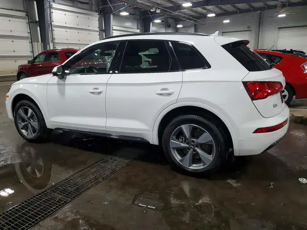 WA1ANAFY1L2106761 2020 AUDI Q5 - Image 2