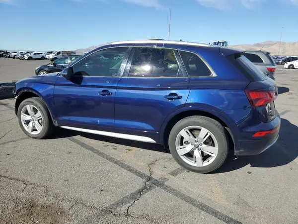 WA1ANAFY2J2001871 2018 AUDI Q5 - Image 2