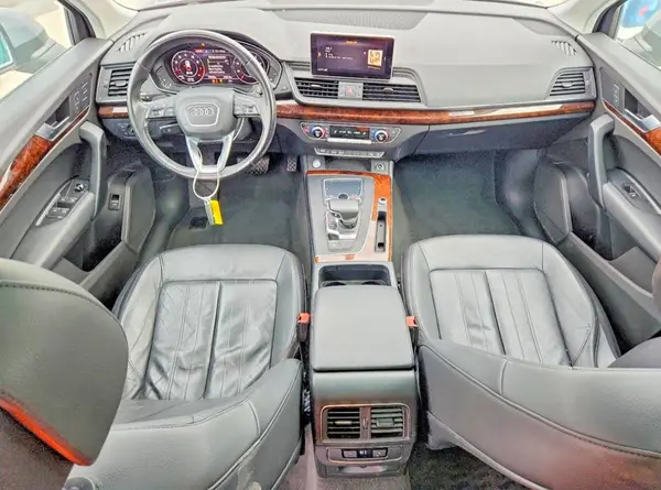 WA1ANAFY2J2014927 2018 AUDI Q5 - Image 8