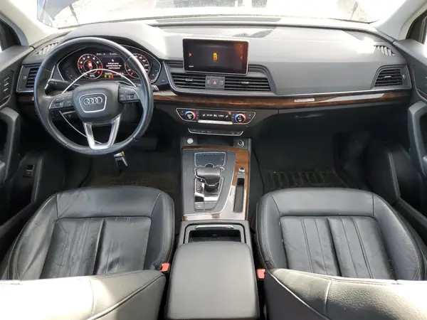 WA1ANAFY2J2033672 2018 AUDI Q5 - Image 8