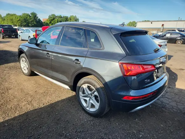 WA1ANAFY2J2052707 2018 AUDI Q5 - Image 2