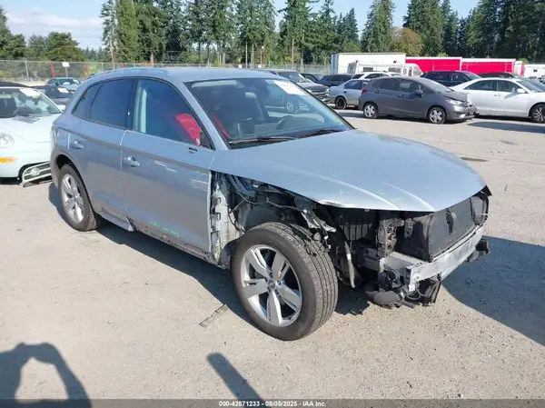 WA1ANAFY2J2085464 2018 AUDI Q5 - Image 1