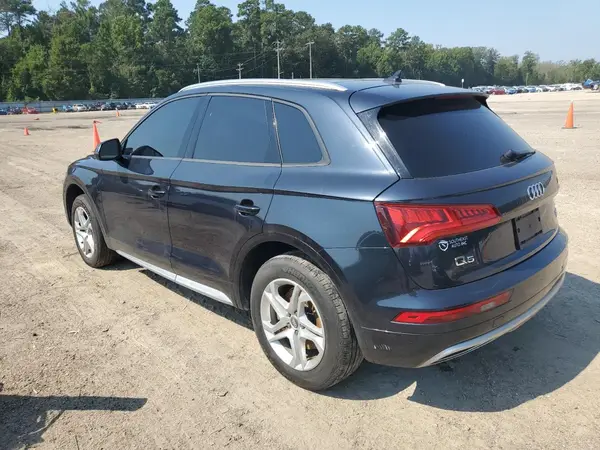 WA1ANAFY2J2090258 2018 AUDI Q5 - Image 2