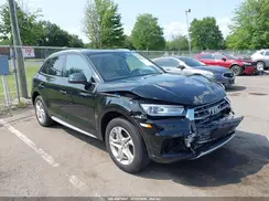 WA1ANAFY2J2108967 2018 AUDI Q5