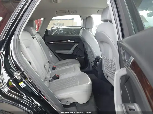 WA1ANAFY2J2170997 2018 AUDI Q5 - Image 8