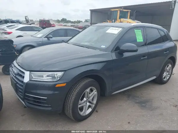 WA1ANAFY2J2215100 2018 AUDI Q5 - Image 2