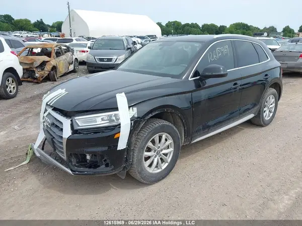 WA1ANAFY2J2226324 2018 AUDI Q5 - Image 2