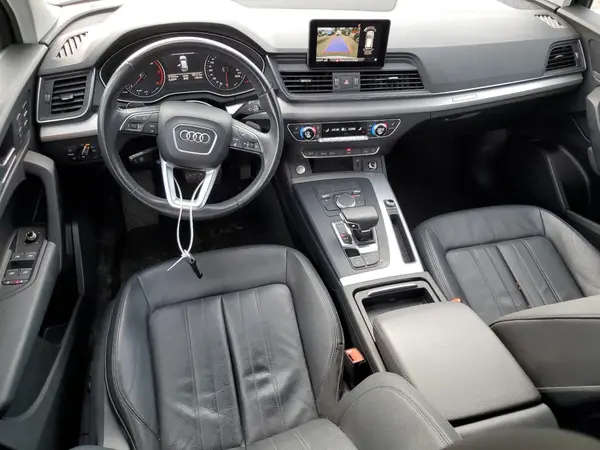 WA1ANAFY2K2028120 2019 AUDI Q5 - Image 8