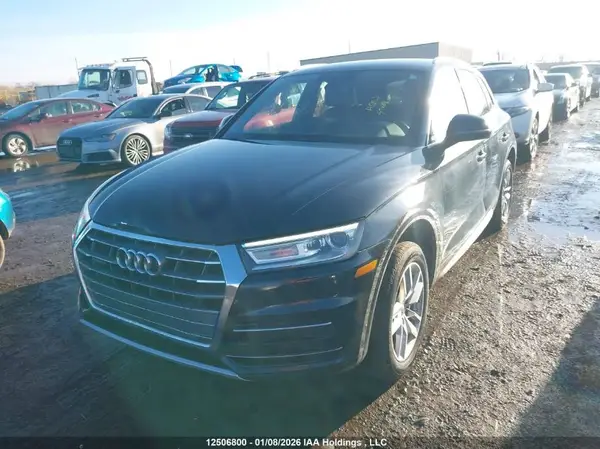 WA1ANAFY2K2030563 2019 AUDI Q5 - Image 2