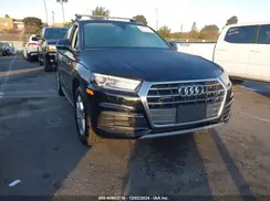 WA1ANAFY2K2038811 2019 AUDI Q5