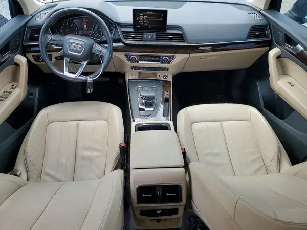 WA1ANAFY2K2045760 2019 AUDI Q5 - Image 8