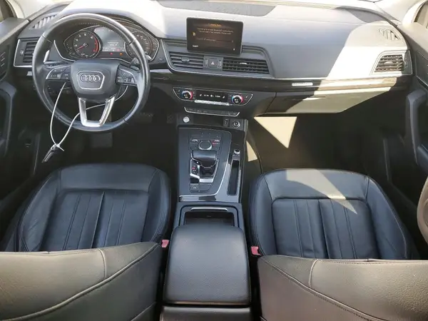 WA1ANAFY2K2069458 2019 AUDI Q5 - Image 8