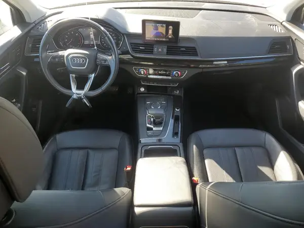 WA1ANAFY2K2069850 2019 AUDI Q5 - Image 8