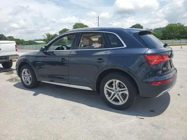 WA1ANAFY2K2080444 2019 AUDI Q5 - Image 2