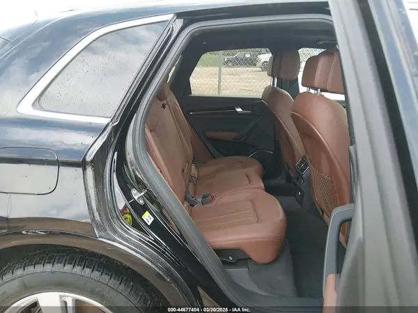 WA1ANAFY2K2088205 2019 AUDI Q5 - Image 8