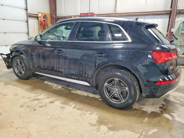 WA1ANAFY2K2103480 2019 AUDI Q5 - Image 2