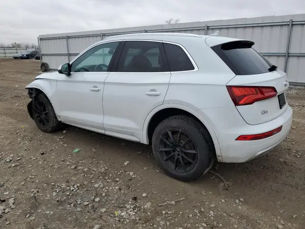 WA1ANAFY2K2114544 2019 AUDI Q5 - Image 2