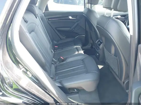 WA1ANAFY2K2122904 2019 AUDI Q5 - Image 8