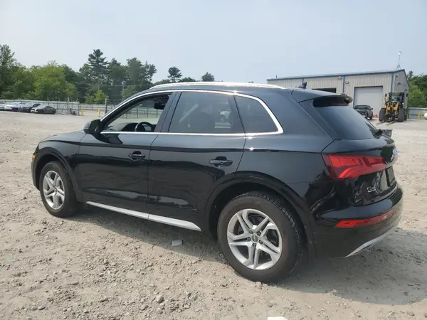 WA1ANAFY2K2128783 2019 AUDI Q5 - Image 2