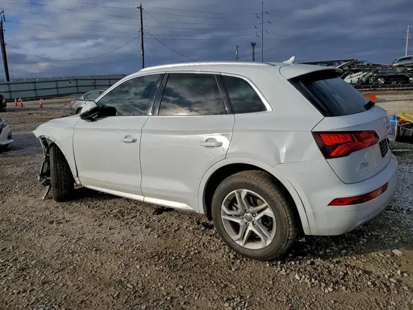 WA1ANAFY2K2130100 2019 AUDI Q5 - Image 2
