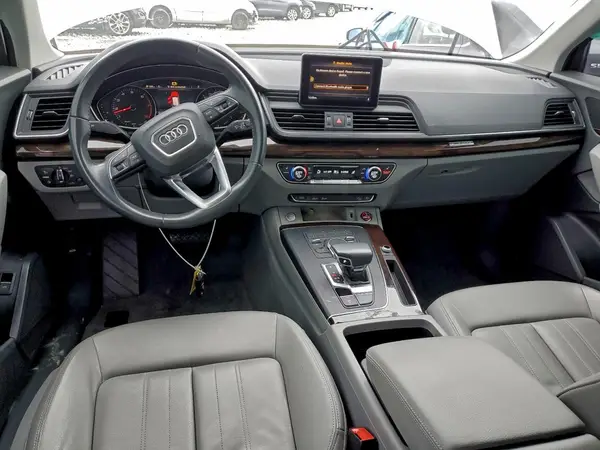 WA1ANAFY2K2130100 2019 AUDI Q5 - Image 8