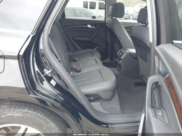 WA1ANAFY2K2135474 2019 AUDI Q5 - Image 8