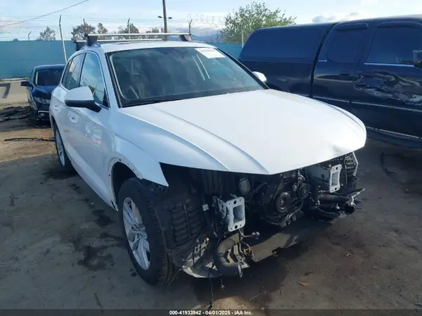 WA1ANAFY2L2046974 2020 AUDI Q5 - Image 1