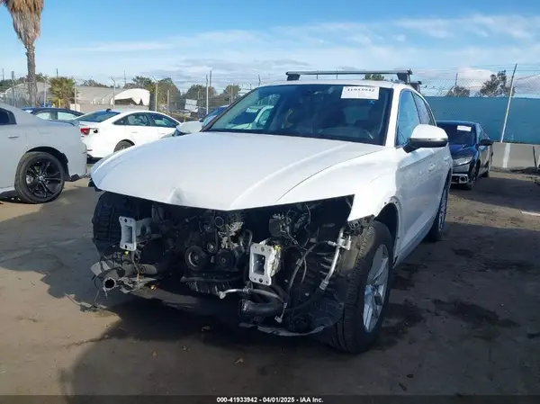 WA1ANAFY2L2046974 2020 AUDI Q5 - Image 2