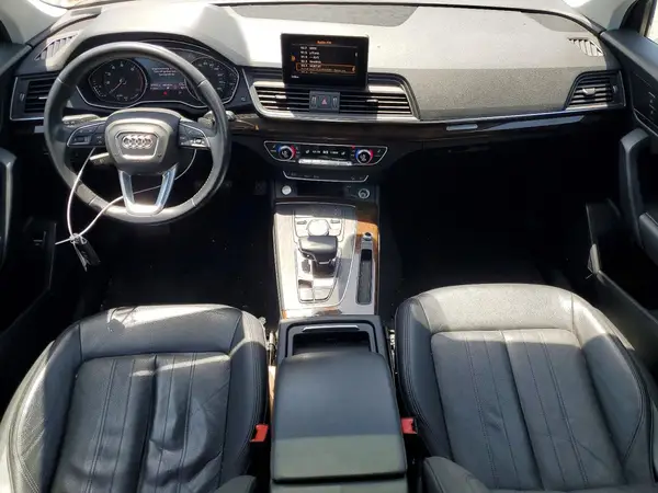 WA1ANAFY2L2068098 2020 AUDI Q5 - Image 8