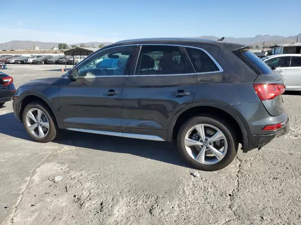 WA1ANAFY2L2068201 2020 AUDI Q5 - Image 2