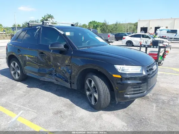 WA1ANAFY2L2085872 2020 AUDI Q5 - Image 1