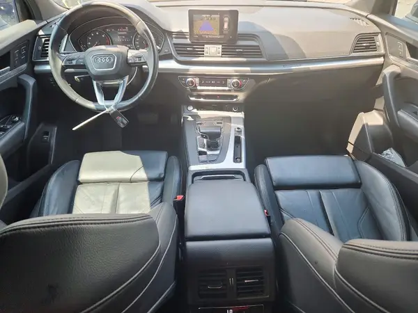 WA1ANAFY2L2114013 2020 AUDI Q5 - Image 8