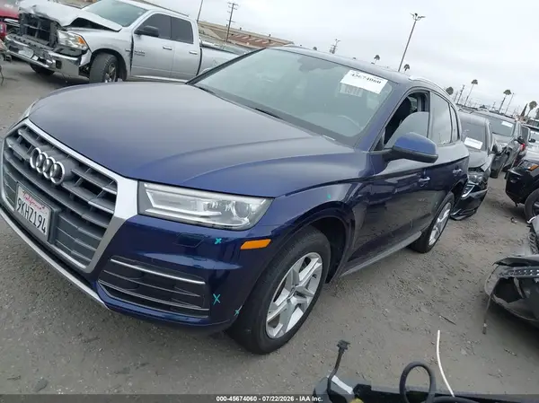 WA1ANAFY3J2006674 2018 AUDI Q5 - Image 2