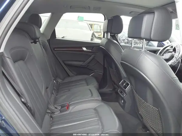WA1ANAFY3J2006674 2018 AUDI Q5 - Image 8