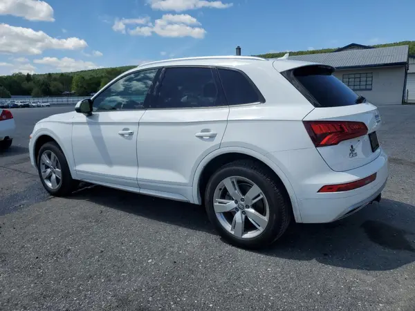WA1ANAFY3J2014693 2018 AUDI Q5 - Image 2