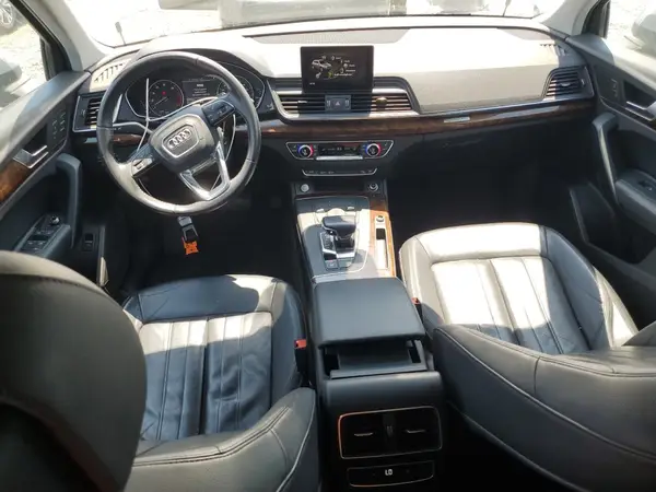 WA1ANAFY3J2023586 2018 AUDI Q5 - Image 8