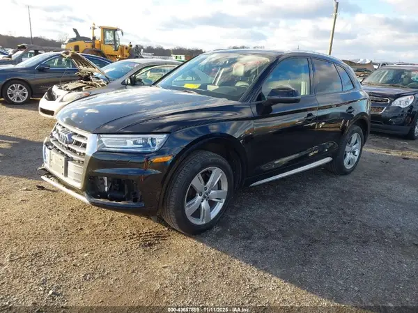 WA1ANAFY3J2024091 2018 AUDI Q5 - Image 2