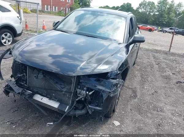 WA1ANAFY3J2067085 2018 AUDI Q5 - Image 2