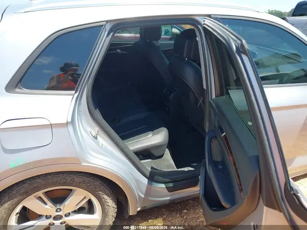 WA1ANAFY3J2083920 2018 AUDI Q5 - Image 8