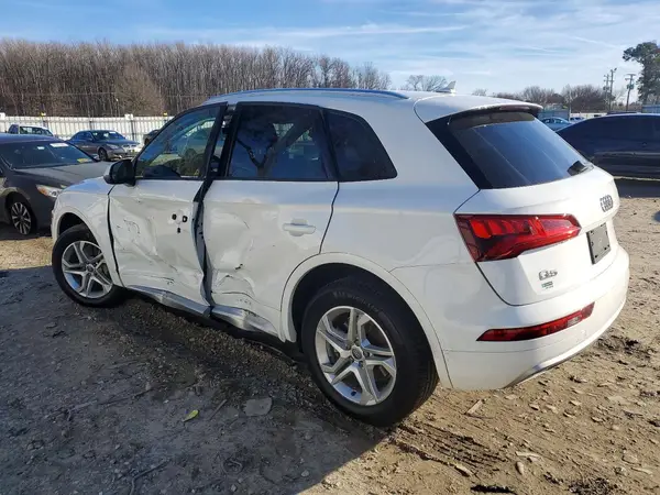 WA1ANAFY3J2127723 2018 AUDI Q5 - Image 2