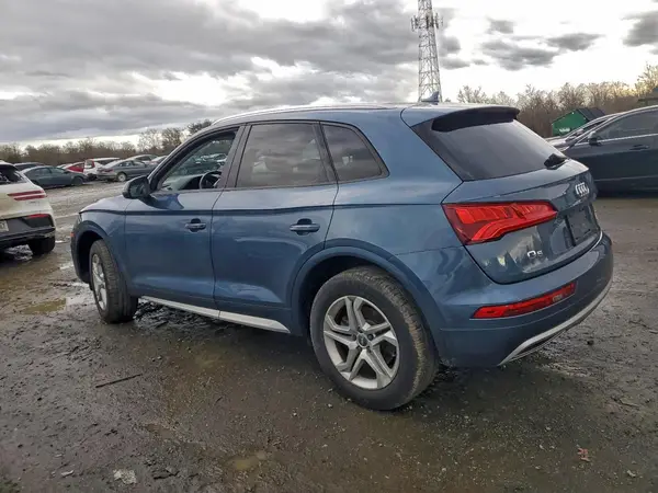 WA1ANAFY3J2152735 2018 AUDI Q5 - Image 2