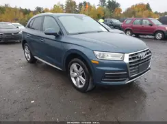 WA1ANAFY3J2161483 2018 AUDI Q5