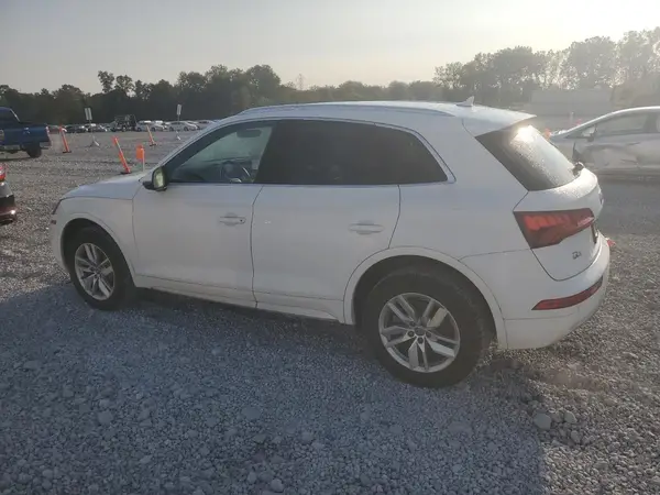 WA1ANAFY3J2218376 2018 AUDI Q5 - Image 2