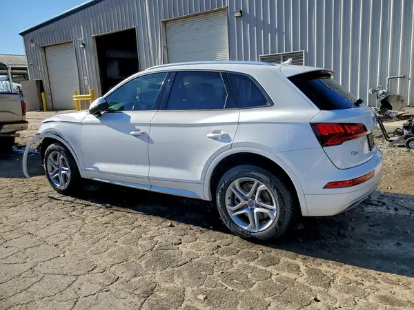 WA1ANAFY3J2223173 2018 AUDI Q5 - Image 2