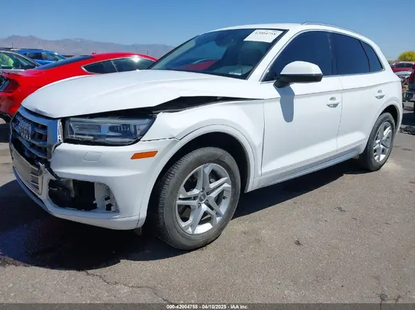 WA1ANAFY3K2022536 2019 AUDI Q5 - Image 2
