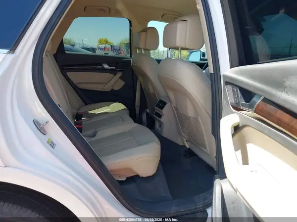 WA1ANAFY3K2022536 2019 AUDI Q5 - Image 8