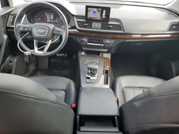WA1ANAFY3K2048053 2019 AUDI Q5 - Image 8