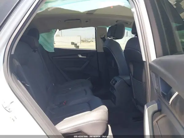 WA1ANAFY3K2049378 2019 AUDI Q5 - Image 8